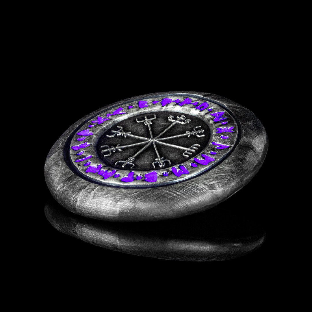 Silberbarren Gussbarren - 2 oz Vegvisir Rune 2026 - Germania Mint - Antik Finish - UV-Effekt – Bild 4